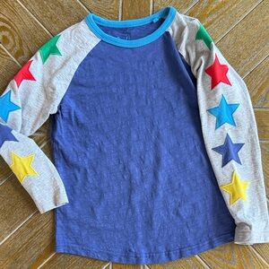 GUC MINIBODEN SZ 6-7 APPLIQUÉ STAR ARM LONG SLEEVE TSHIRT